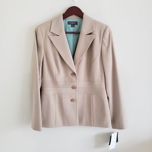 NWT LIZ CLAIBORNE 8 tan striped blazer brown